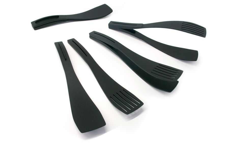 PLASTIC MAGNETIC BARBECUE TOOLS